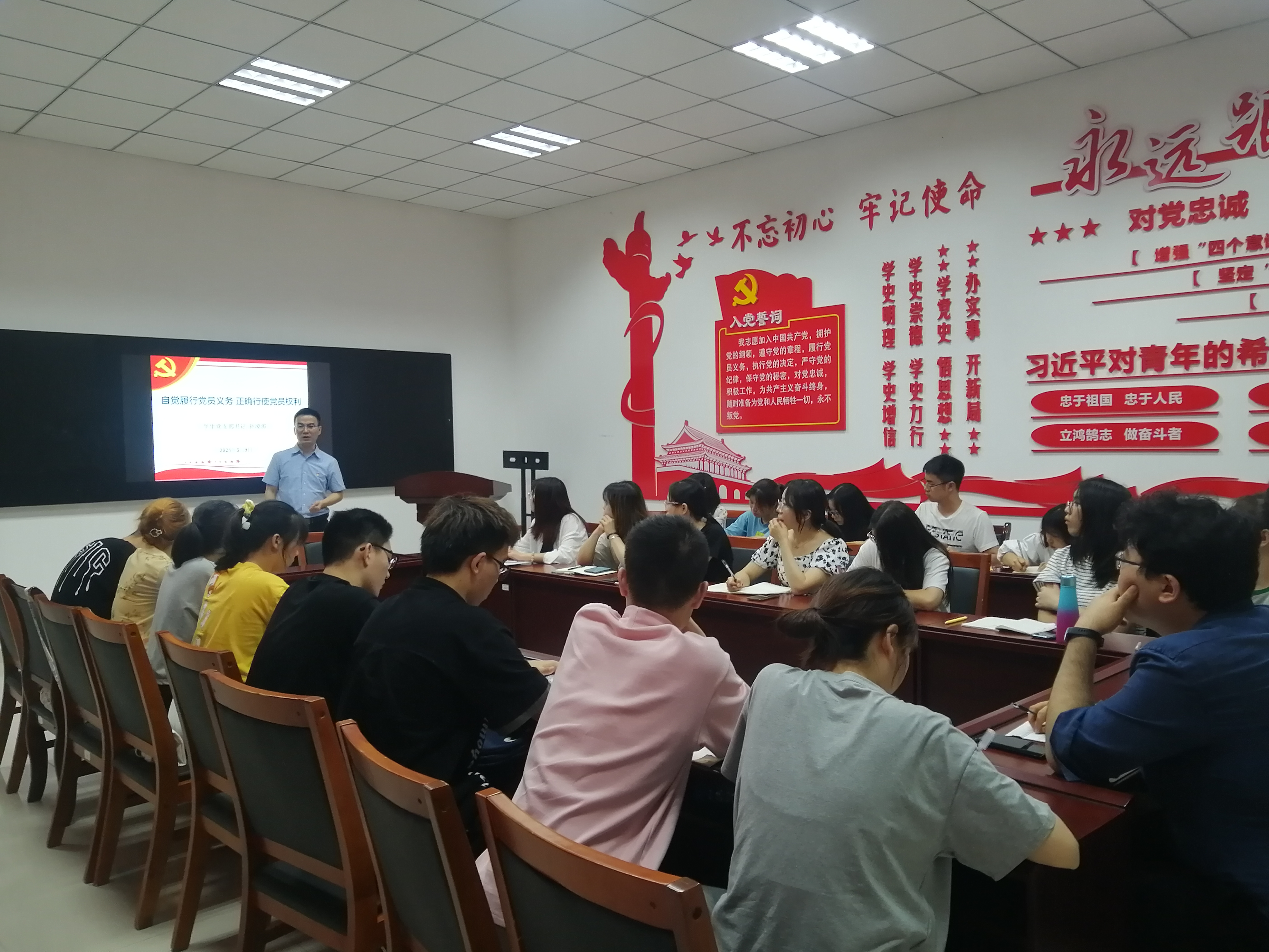 1621997845222082527.jpg 1621997845222082527.jpg