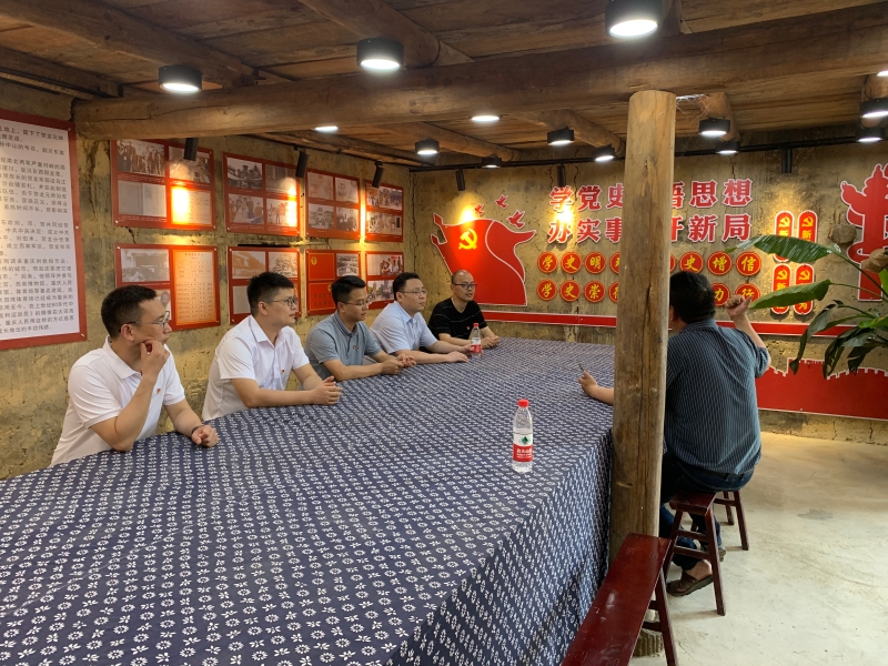 Uxtm_1684722433561010327.jpg Uxtm_1684722433561010327.jpg