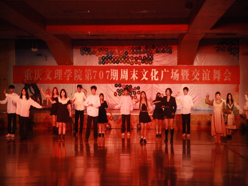 eJkq_1716253544614036180.jpg IMG_9409_proc.jpg