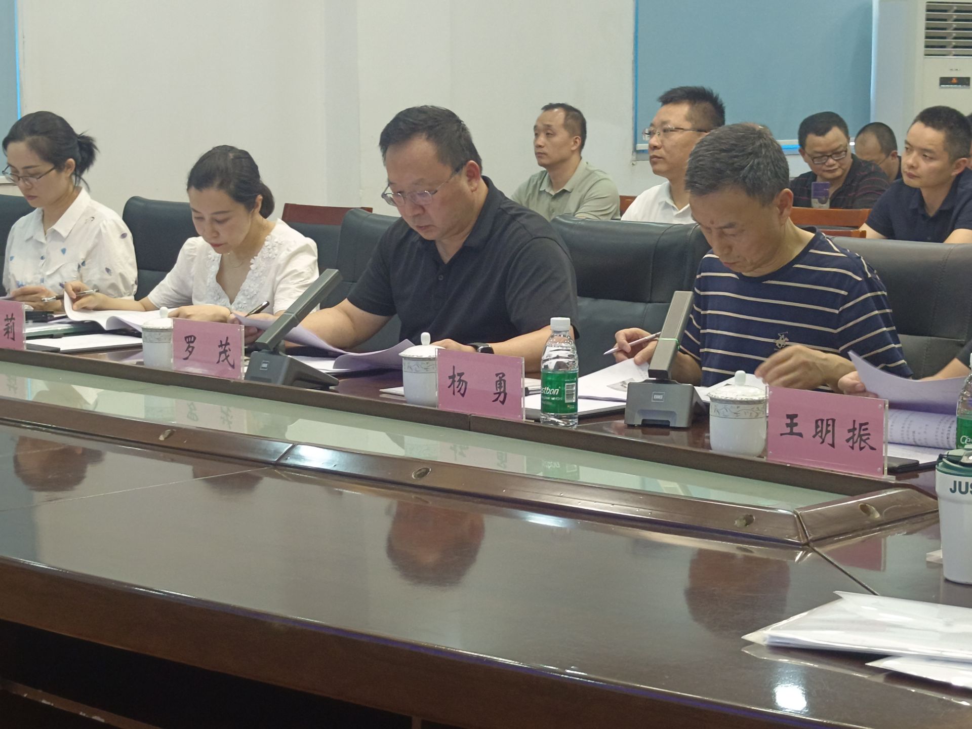 hQMC_1756695133586091661.jpg hQMC_1756695133586091661.jpg