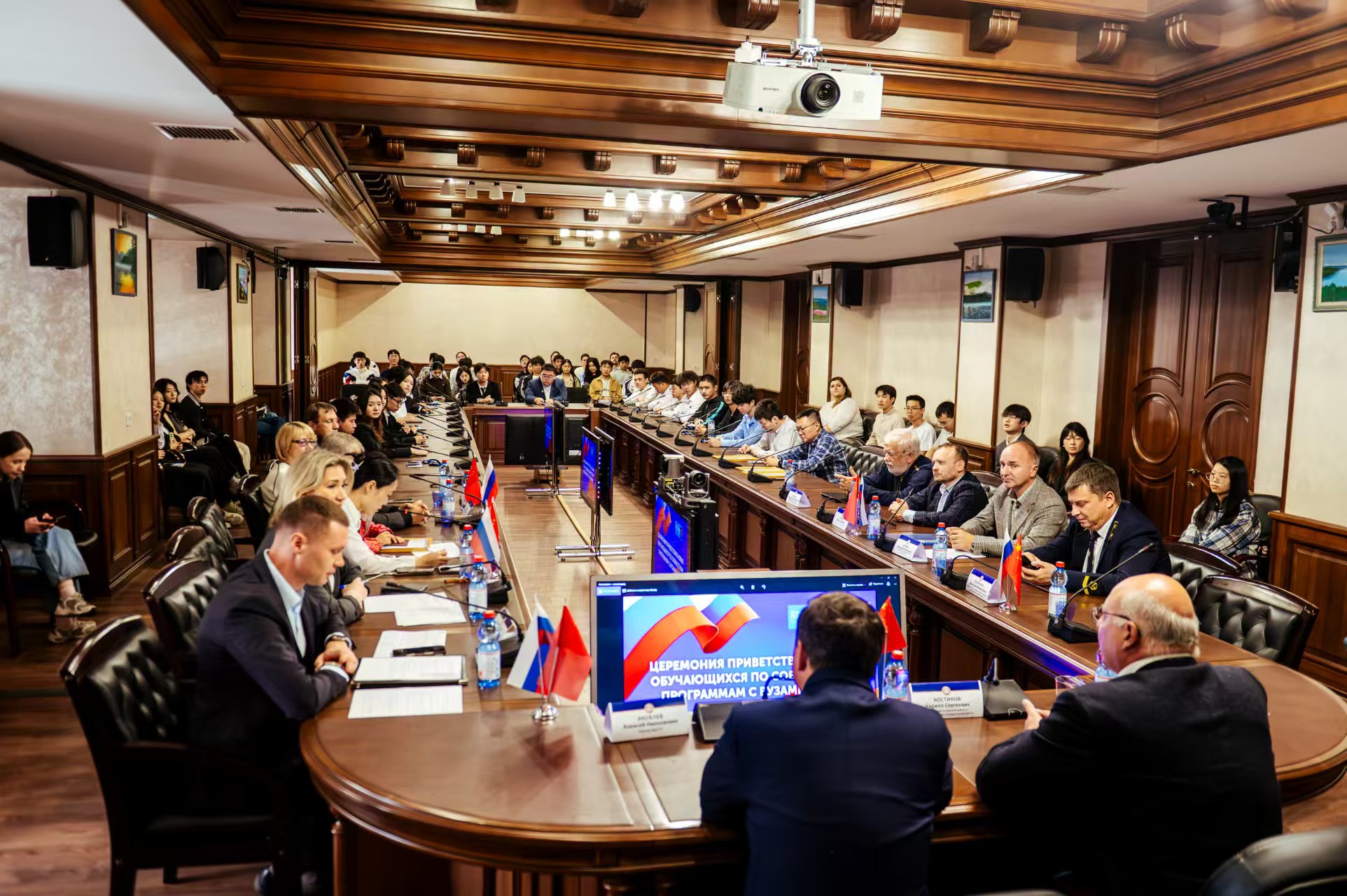 VkXj_1758972096012064324.jpg VkXj_1758972096012064324.jpg