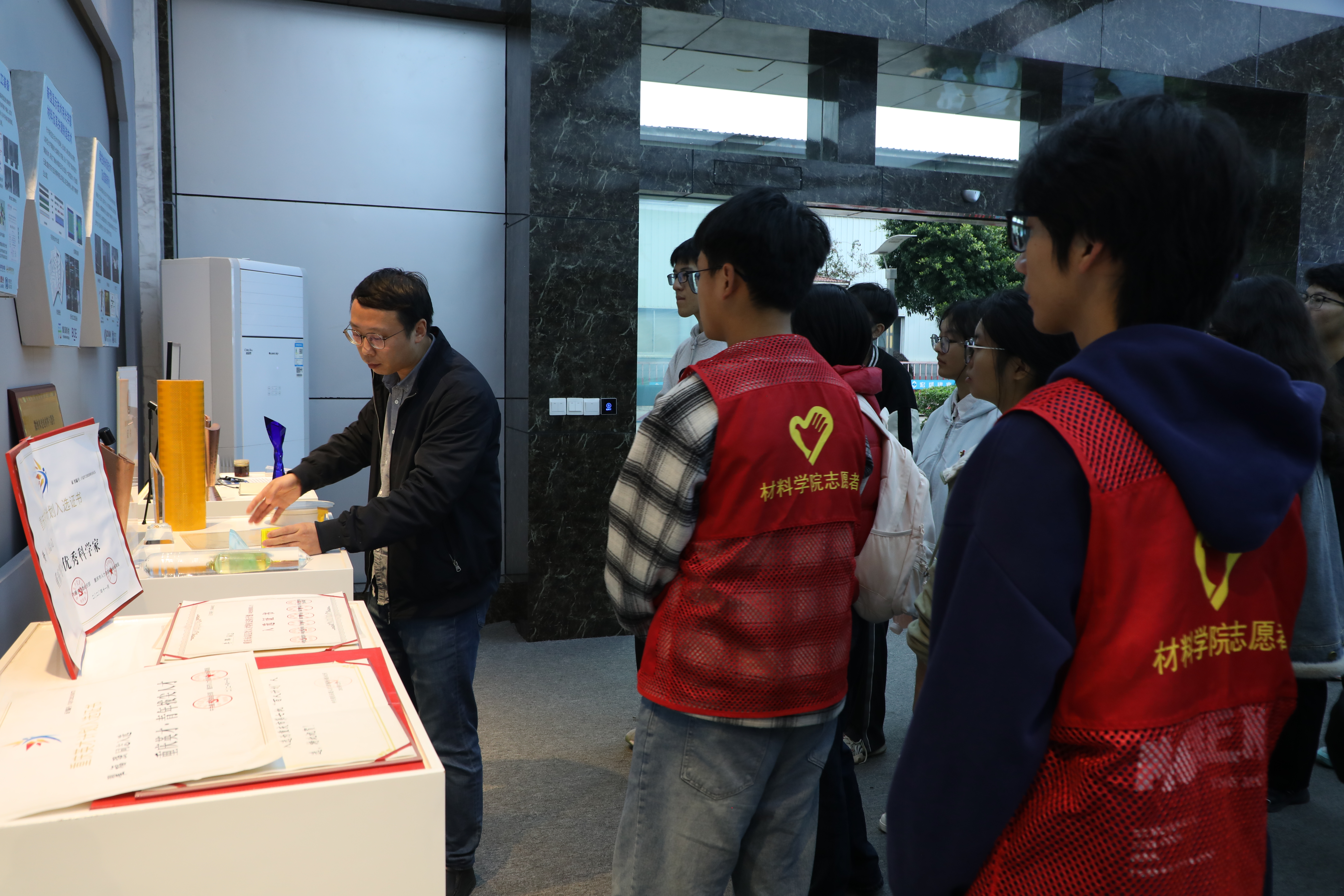 eWhJ_1763543955131037981.jpg eWhJ_1763543955131037981.jpg