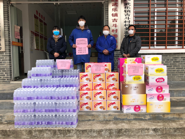 1582439806628085324.png 2018级材料科学与工程1班 李海雄.png